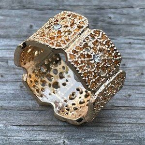 Women Ring Gold Tone Fashion Jewelry Finger Band Wedding Rings Size 9.5